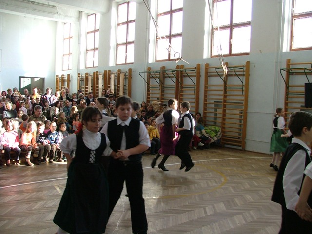 p08.jpg title=