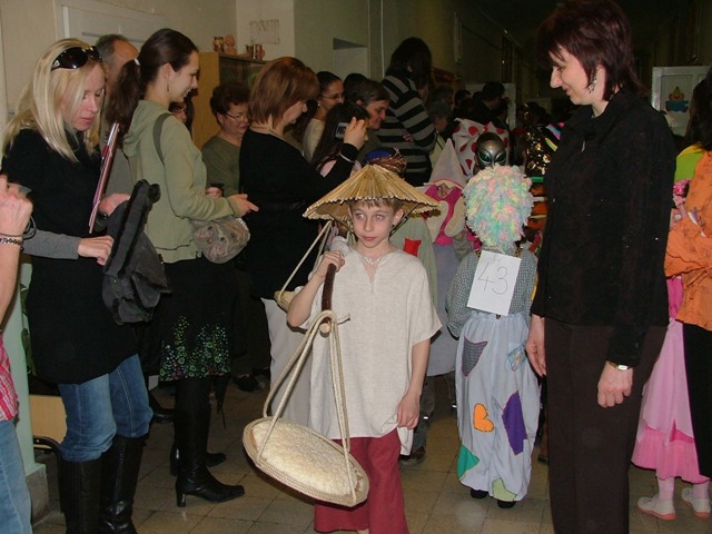 py24.JPG title=