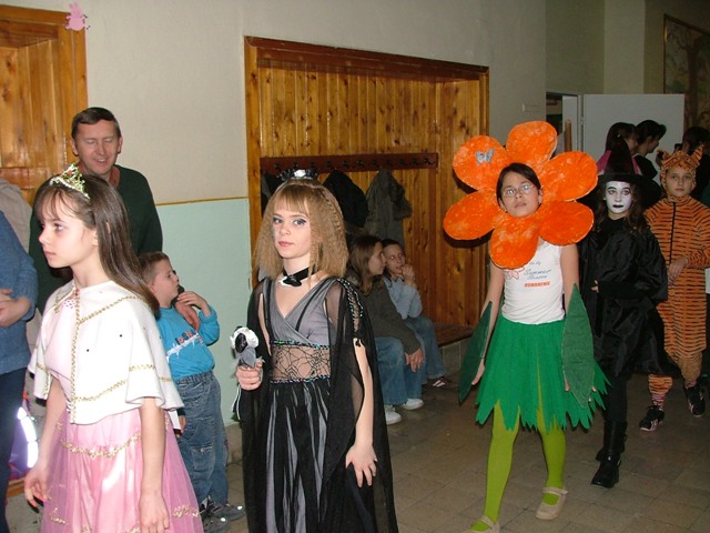 py28.JPG title=